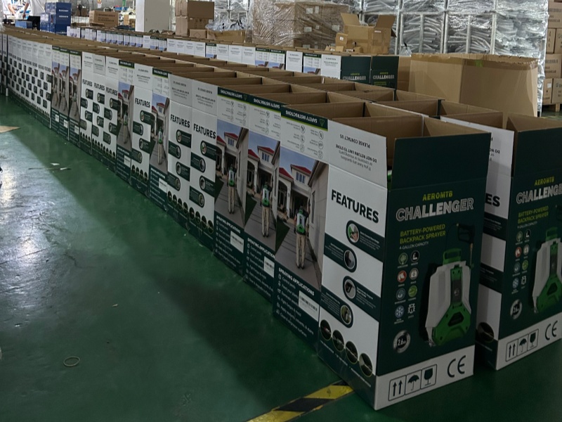 市場拡大のためにバルク電動バックパック噴霧器を米国に出荷
